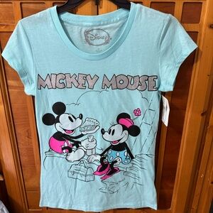 DISNEY. NWT. Mickey/Minnie Mouse Sleepwear T-Shirt. Size S.